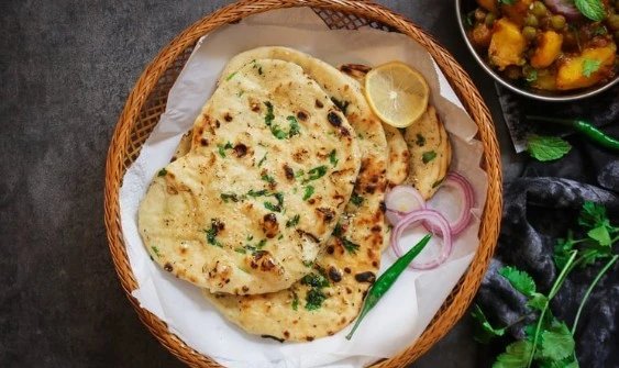 Best Amritsari kulcha in Winnipeg at Amritsari Kulcha Point - St. James and Fort Richmond